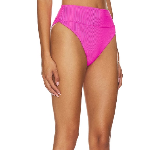 BEACH RIOT x REVOLVE Highway Bikini Bottom Ultra Pink M - Picture 4 of 7